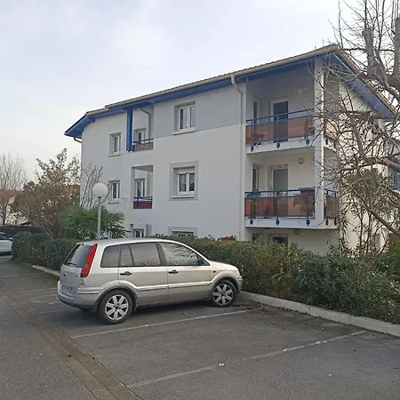 3 Pieces De 63m2 Avec Terrasse,parking Et Wifi Apartament Bajonna