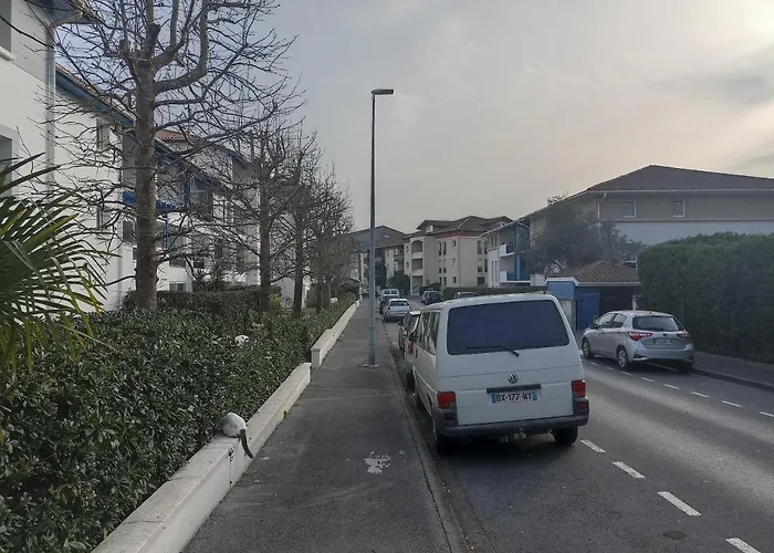 3 Pièces De 63m2 Avec Terrasse,parking Et Wifi Appartamento Bayonne