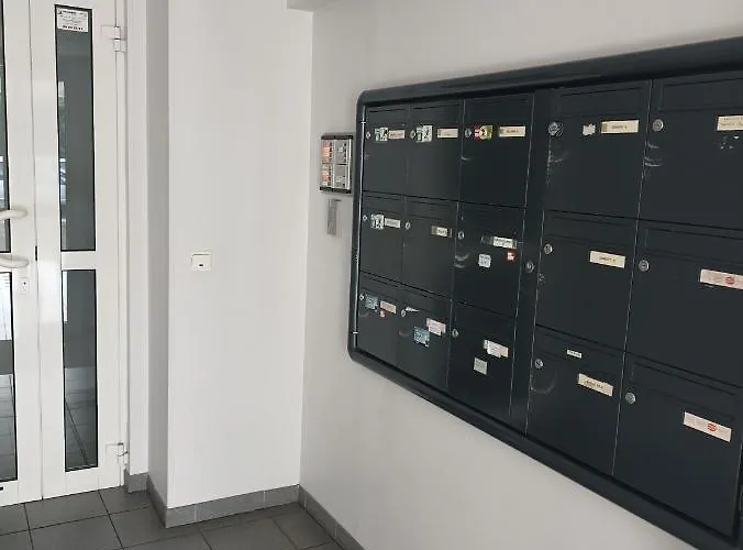 Appartamento 3 Pièces De 63m2 Avec Terrasse,parking Et Wifi *