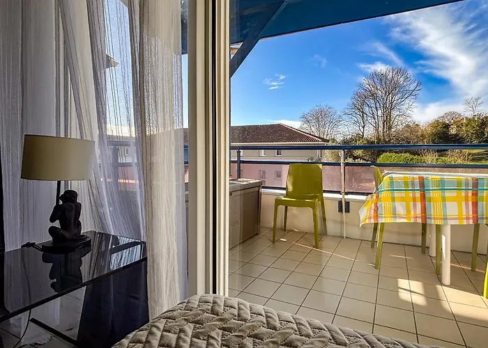 3 Pièces De 63m2 Avec Terrasse,parking Et Wifi Appartamento Bayonne