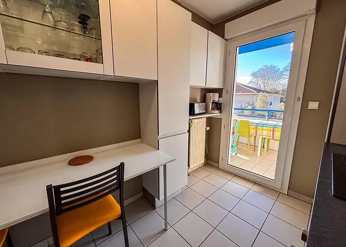 3 Pièces De 63m2 Avec Terrasse,parking Et Wifi