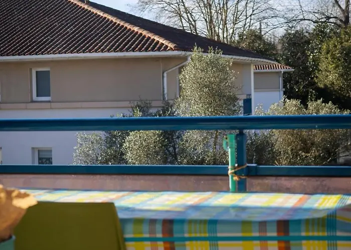 3 Pièces De 63m2 Avec Terrasse,parking Et Wifi *